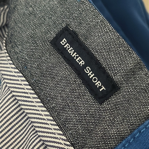 Vineyard Vines Mens Breaker Shorts Pineapple Regatta Blue Sz 32 Preppy Summer - Picture 7 of 9